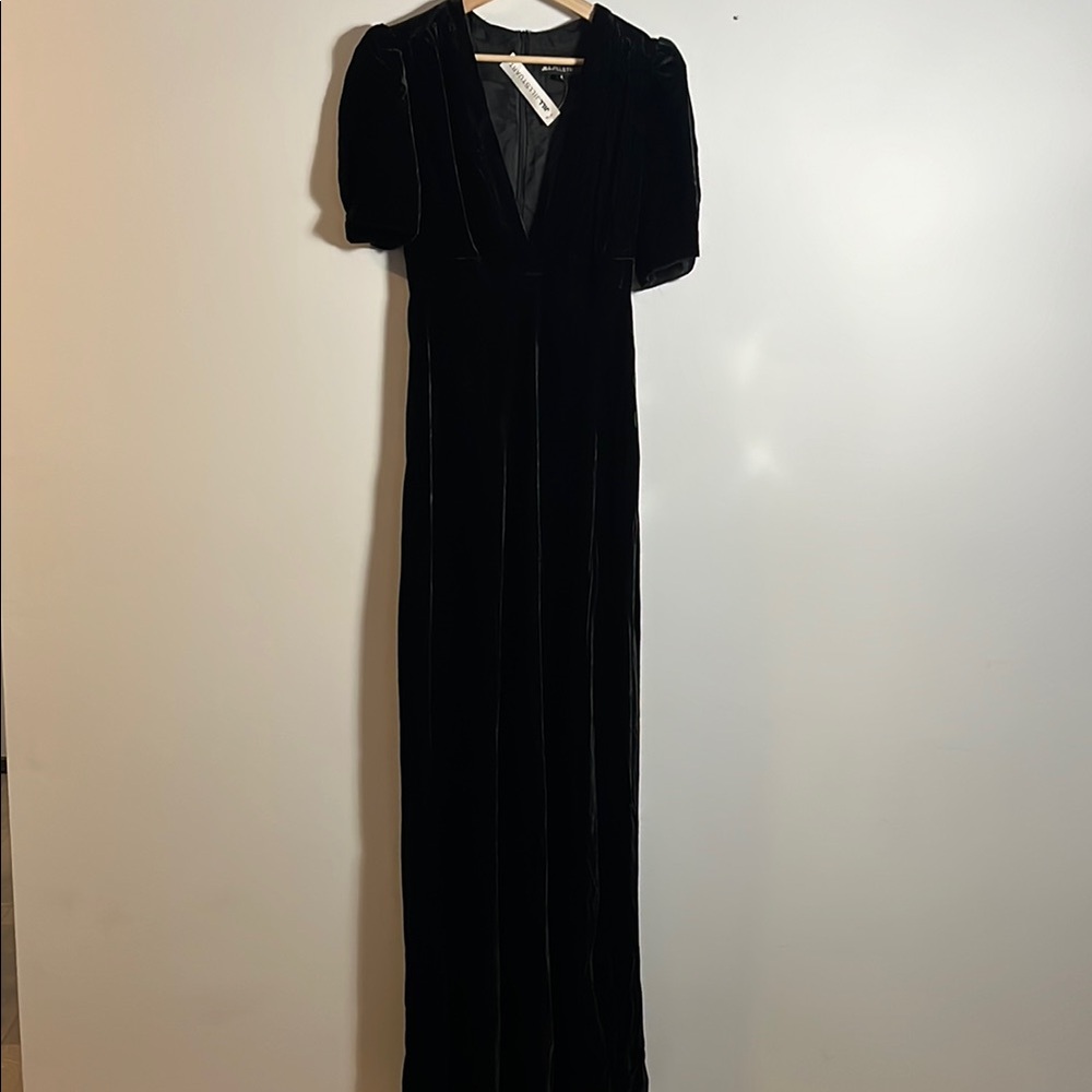 Jill Stuart Elegant Black Long Short Sleeve Velvet Dress